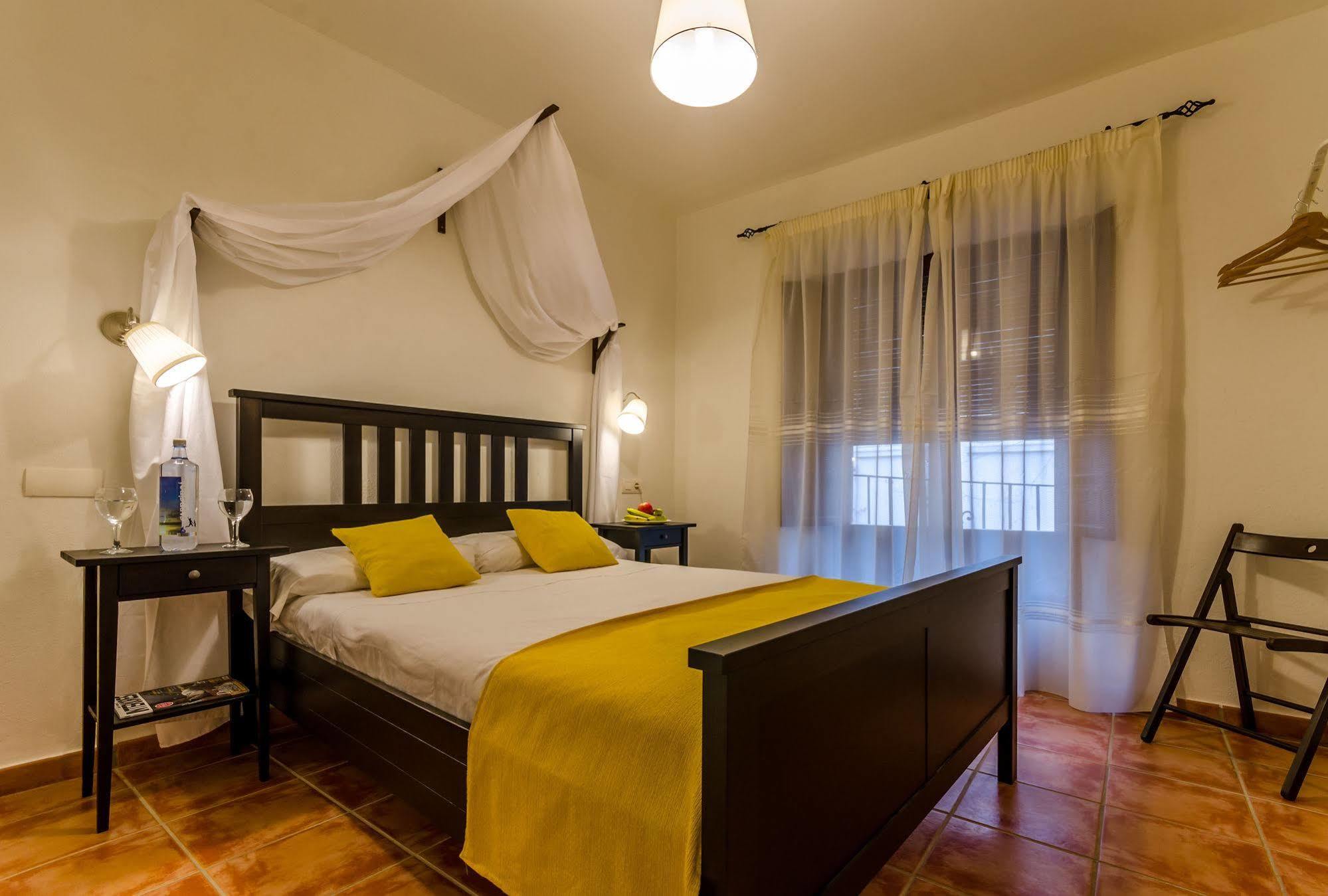 Urban Suites Granada Exterior photo
