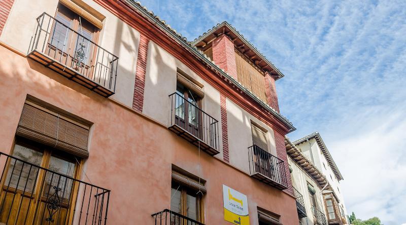Urban Suites Granada Exterior photo